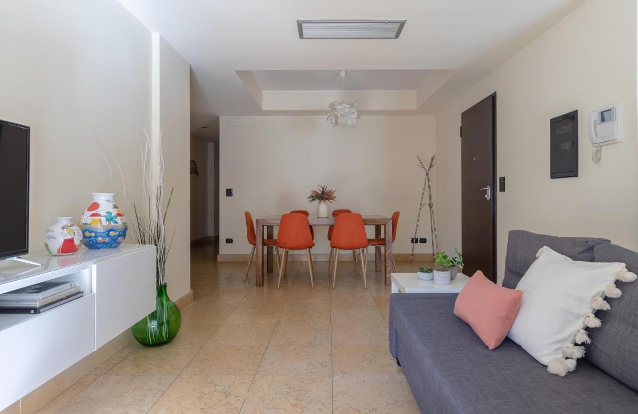 Relax Apartment Inn Catania Bagian luar foto