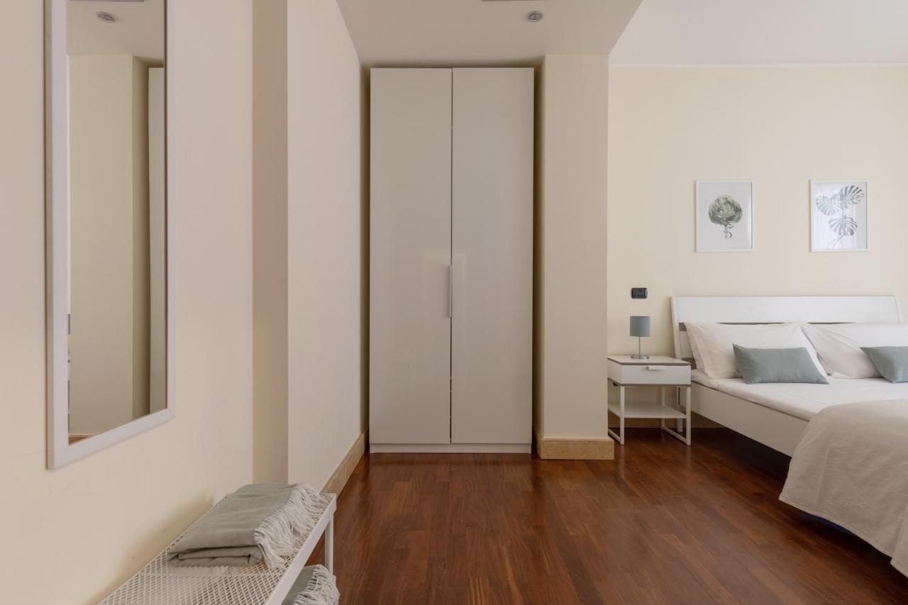 Relax Apartment Inn Catania Bagian luar foto