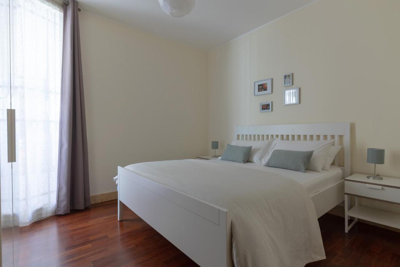 Relax Apartment Inn Catania Bagian luar foto